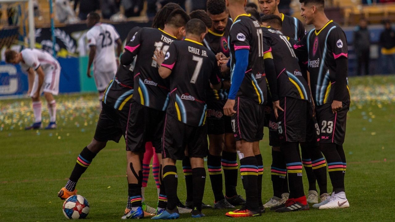 #5 The Las Vegas Lights FC