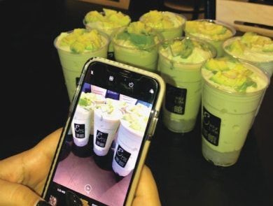 Easy Life Boba Tea (8560 W Desert Inn Rd Ste D2)