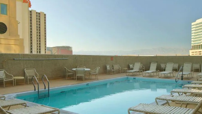 California Hotel (Downtown)