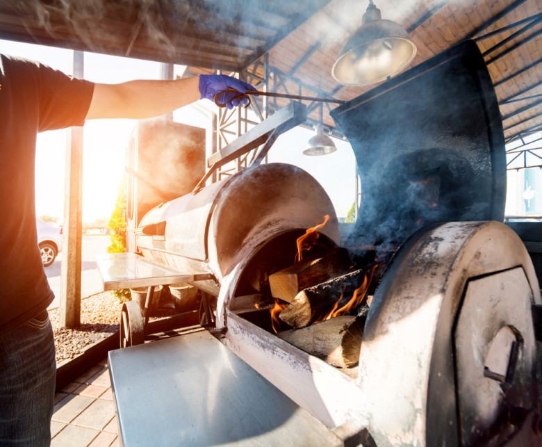 Famous Dave's Brings BBQ Competition to Blue Diamond Road May 30