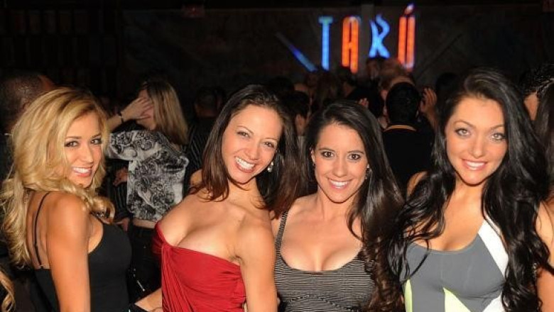 Where I Go to Meet People in Vegas