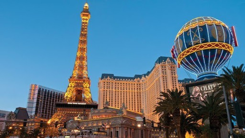 The Official 2020 Gay Vegas Travel Guide