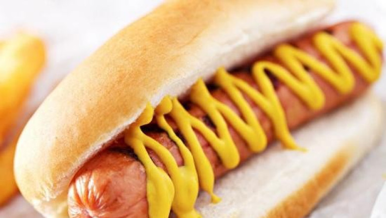 5 Tastiest Hot Dogs in Vegas