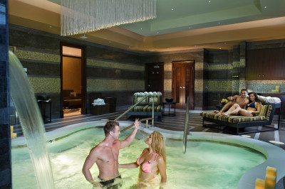 Where to Get a Couples Massage in Vegas