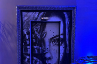 Las Vegas Mixtape: Exploring a Vibrant Medley of Eateries, Hotels, and Entertainment