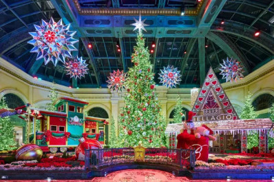 Bellagio’s Holiday Conservatory Unveils “All Aboard for Holiday Bells and Whistles” for 2026