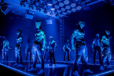 Magic Mike vs Thunder From Down Under: Which Vegas Show Actually Brings the Heat?