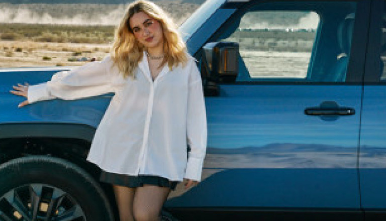 ELA Taubert Wraps Vegas Tour Finale After Fan Vote Campaign